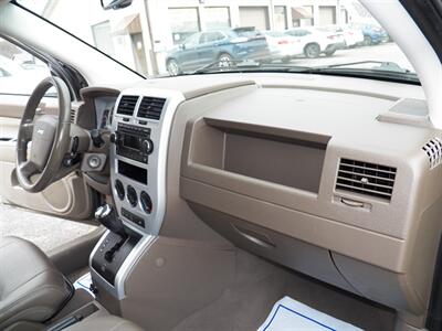 2008 Jeep Compass Limited AWD - Photo 17 - Mishawaka, IN 46545