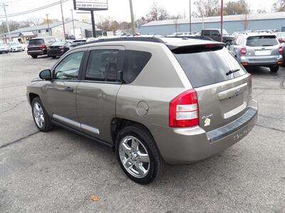 2008 Jeep Compass Limited AWD - Photo 5 - Mishawaka, IN 46545