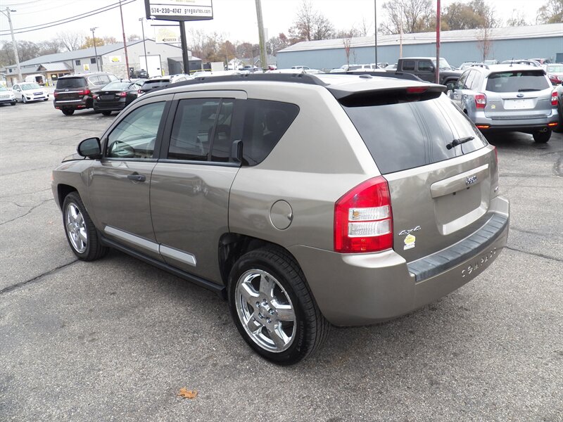 2008 Jeep Compass Limited photo 4