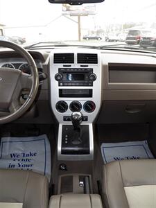 2008 Jeep Compass Limited AWD - Photo 19 - Mishawaka, IN 46545