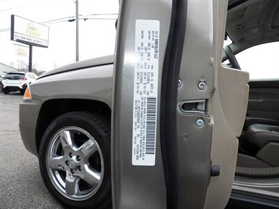 2008 Jeep Compass Limited AWD - Photo 31 - Mishawaka, IN 46545