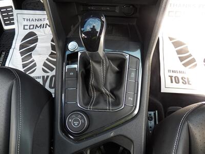 2022 Volkswagen Tiguan SE R-Line Black 4Motion AWD - Photo 18 - Mishawaka, IN 46545