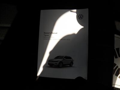 2022 Volkswagen Tiguan SE R-Line Black 4Motion AWD - Photo 19 - Mishawaka, IN 46545