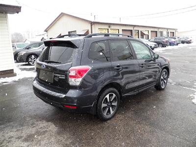 2017 Subaru Forester 2.5i Premium  AWD - Photo 3 - Mishawaka, IN 46545