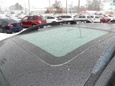 2017 Subaru Forester 2.5i Premium  AWD - Photo 9 - Mishawaka, IN 46545