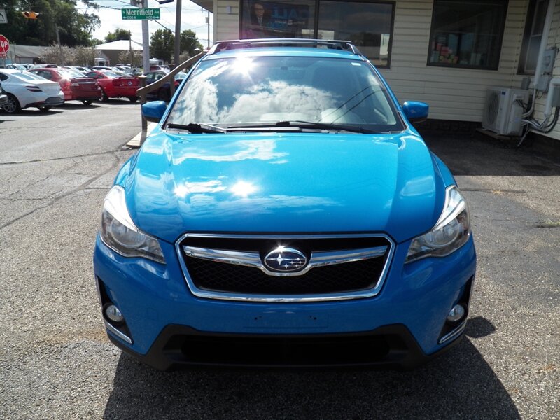 2017 Subaru Crosstrek 2.0i Premium AWD - Photo 5 - Mishawaka, IN 46545