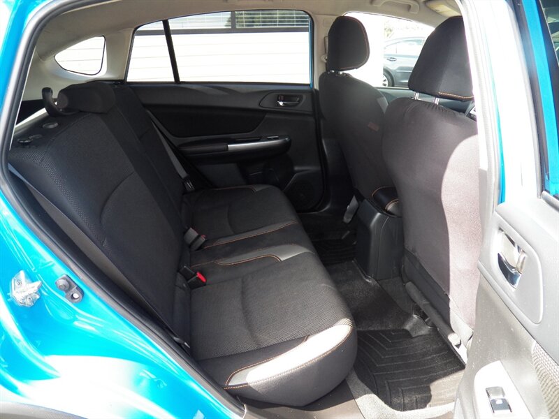 2017 Subaru Crosstrek 2.0i Premium AWD - Photo 11 - Mishawaka, IN 46545