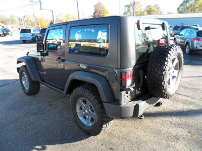 2010 Jeep Wrangler Rubicon  4x4 - Photo 6 - Mishawaka, IN 46545