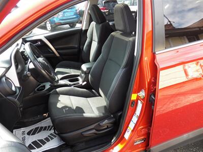 2016 Toyota RAV4 XLE AWD - Photo 5 - Mishawaka, IN 46545