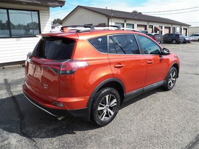 2016 Toyota RAV4 XLE AWD - Photo 2 - Mishawaka, IN 46545