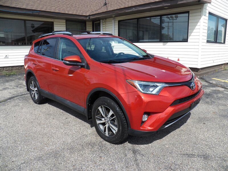 2016 Toyota RAV4 XLE  AWD