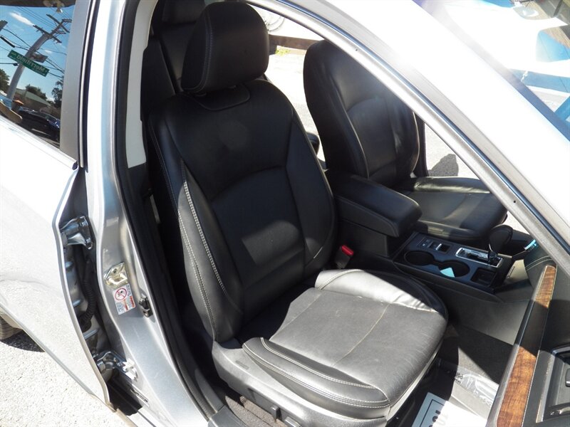2019 Subaru Outback 2.5i Limited AWD - Photo 10 - Mishawaka, IN 46545