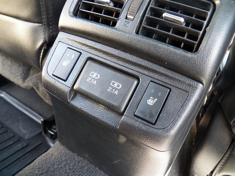 2019 Subaru Outback 2.5i Limited AWD - Photo 12 - Mishawaka, IN 46545