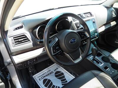 2019 Subaru Outback 2.5i Limited AWD - Photo 6 - Mishawaka, IN 46545