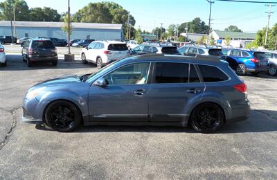 2014 Subaru Outback 2.5i Premium  AWD - Photo 6 - Mishawaka, IN 46545