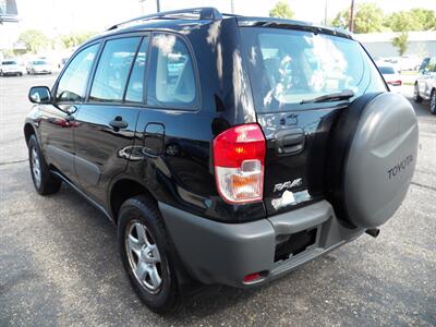2001 Toyota RAV4 - Photo 2 - Mishawaka, IN 46545