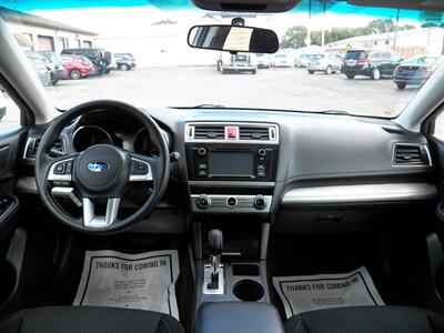 2015 Subaru Outback 2.5i  AWD - Photo 16 - Mishawaka, IN 46545