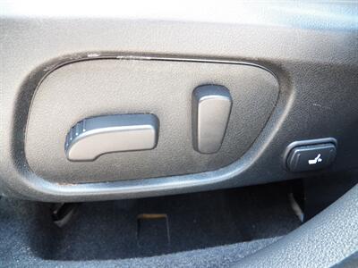 2018 Subaru Forester 2.5i Limited AWD - Photo 10 - Mishawaka, IN 46545