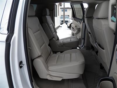 2020 GMC Yukon XL Denali 4x4 - Photo 18 - Mishawaka, IN 46545