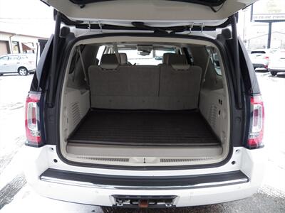 2020 GMC Yukon XL Denali 4x4 - Photo 16 - Mishawaka, IN 46545