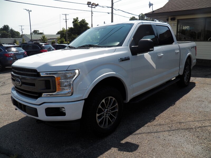 2018 Ford F-150 XLT 4x4 SuperCrew Sport - Photo 2 - Mishawaka, IN 46545