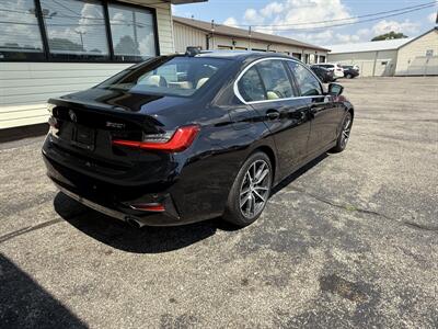 2020 BMW 330i xDrive  AWD - Photo 4 - Mishawaka, IN 46545