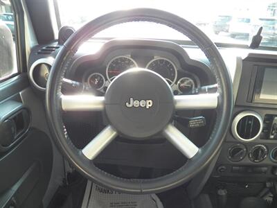 2009 Jeep Wrangler Unlimited Sahara  4X4 - Photo 25 - Mishawaka, IN 46545