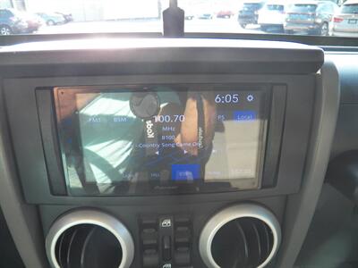 2009 Jeep Wrangler Unlimited Sahara  4X4 - Photo 18 - Mishawaka, IN 46545