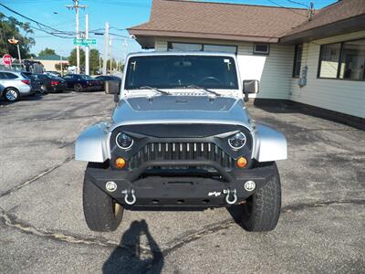 2009 Jeep Wrangler Unlimited Sahara  4X4 - Photo 8 - Mishawaka, IN 46545