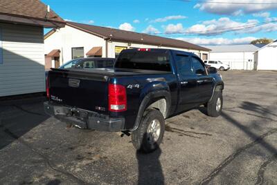 2009 GMC Sierra 1500 SLE  4x4 - Photo 3 - Mishawaka, IN 46545