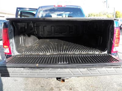 2009 GMC Sierra 1500 SLE  4x4 - Photo 11 - Mishawaka, IN 46545