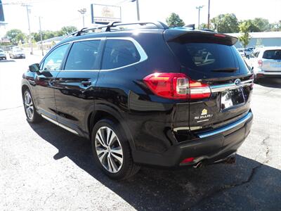 2020 Subaru Ascent Limited 7-Passenger AWD - Photo 2 - Mishawaka, IN 46545