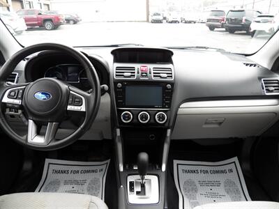 2018 Subaru Forester 2.5i Premium  AWD - Photo 18 - Mishawaka, IN 46545