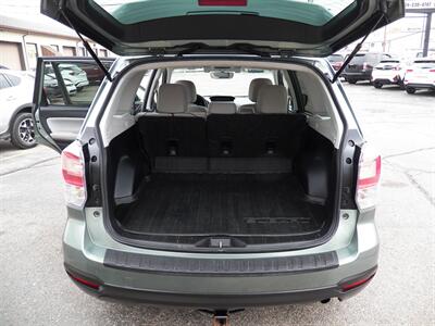 2018 Subaru Forester 2.5i Premium  AWD - Photo 14 - Mishawaka, IN 46545