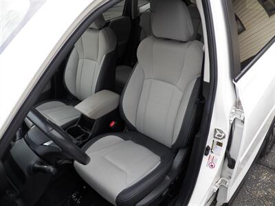 2019 Subaru Forester Premium AWD - Photo 10 - Mishawaka, IN 46545