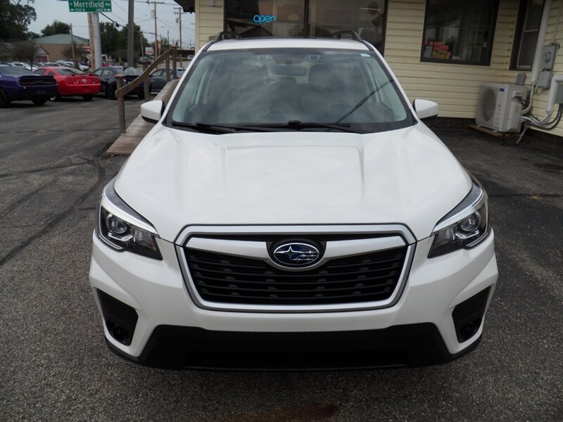 2019 Subaru Forester Premium AWD - Photo 5 - Mishawaka, IN 46545