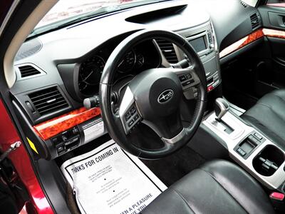 2012 Subaru Legacy 2.5i Limited  AWD - Photo 5 - Mishawaka, IN 46545