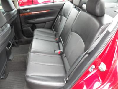 2012 Subaru Legacy 2.5i Limited  AWD - Photo 8 - Mishawaka, IN 46545