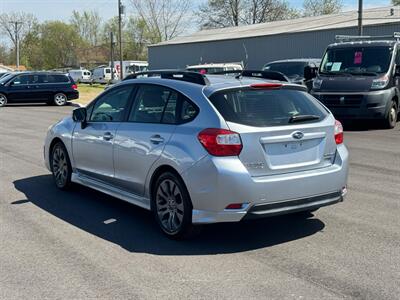 2012 Subaru Impreza 2.0i Sport Premium  AWD - Photo 5 - Mishawaka, IN 46545