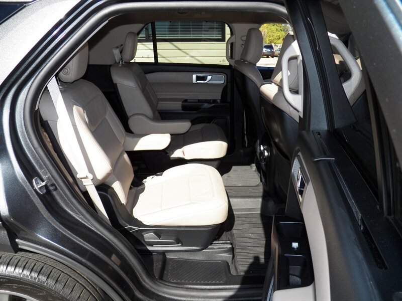 2020 Ford Explorer Limited AWD - Photo 15 - Mishawaka, IN 46545