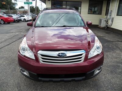 2012 Subaru Outback 2.5i Premium AWD - Photo 5 - Mishawaka, IN 46545