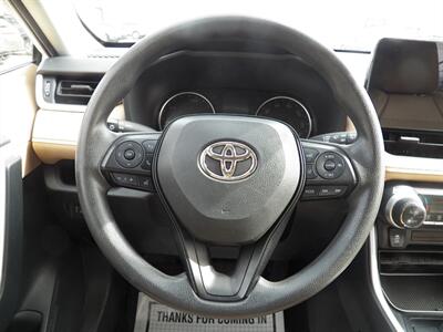 2019 Toyota RAV4 Hybrid LE AWD - Photo 18 - Mishawaka, IN 46545