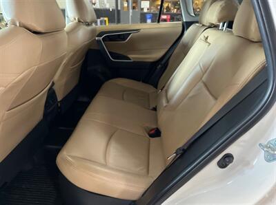 2019 Toyota RAV4 Hybrid LE  AWD - Photo 6 - Mishawaka, IN 46545