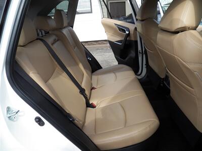 2019 Toyota RAV4 Hybrid LE AWD - Photo 13 - Mishawaka, IN 46545