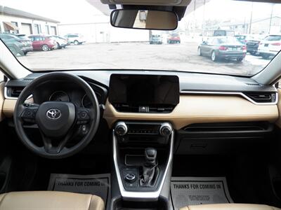 2019 Toyota RAV4 Hybrid LE AWD - Photo 16 - Mishawaka, IN 46545