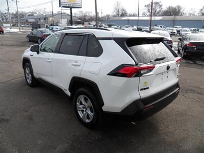 2019 Toyota RAV4 Hybrid LE AWD - Photo 5 - Mishawaka, IN 46545