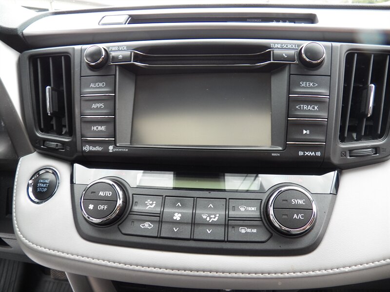 2018 Toyota RAV4 XLE AWD - Photo 15 - Mishawaka, IN 46545