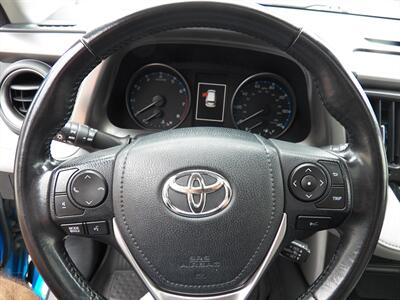 2018 Toyota RAV4 XLE AWD - Photo 17 - Mishawaka, IN 46545