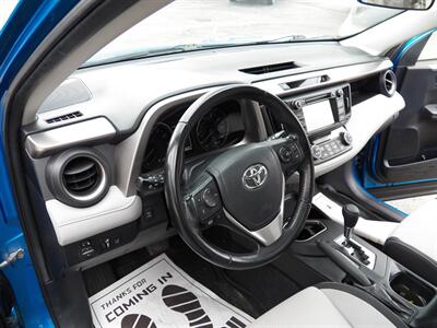 2018 Toyota RAV4 XLE AWD - Photo 10 - Mishawaka, IN 46545