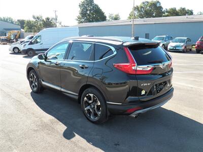2018 Honda CR-V Touring  AWD - Photo 5 - Mishawaka, IN 46545
